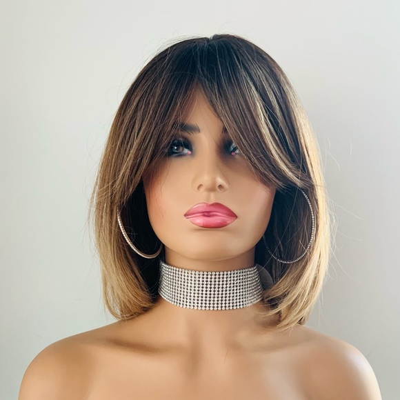 Very Pretty 16” Toffee Brown Mix Color Synthetic Wig with Bangs - Picture 4 of 5